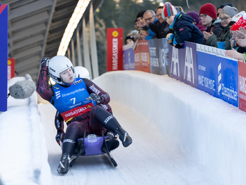 OBERHOFA AIZ MUGURAS – SPĒCĪGS PASAULES KAUSA UN EIROPAS ČEMPIONĀTA POSMS LATVIJAS KAMANIŅU SPORTAM!