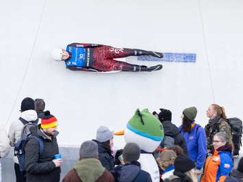OBERHOFA AIZ MUGURAS – SPĒCĪGS PASAULES KAUSA UN EIROPAS ČEMPIONĀTA POSMS LATVIJAS KAMANIŅU SPORTAM!