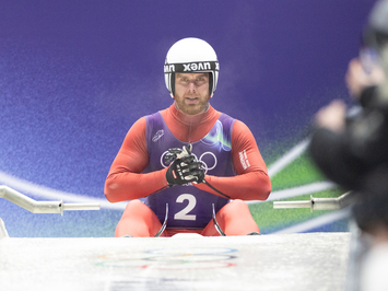 Fokuss uz sacensībām: Latvijas kamaniņu braucēji gatavi pirmajiem olimpiskajiem startiem Kortinā