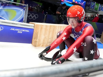 Sīva cīņa līdz pēdējai simtdaļai: sieviešu vieninieki olimpiskajā trasē Kortīnā