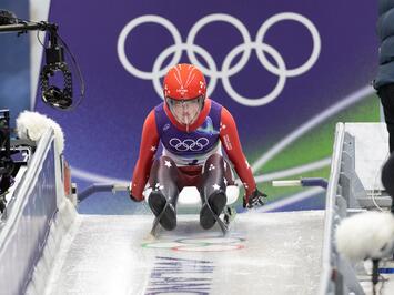 Sīva cīņa līdz pēdējai simtdaļai: sieviešu vieninieki olimpiskajā trasē Kortīnā