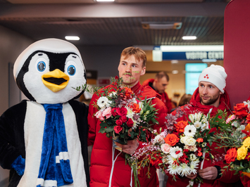 Olimpiskā vicečempione Elīna Ieva Bota svinīgi sagaidīta mājās Latvijā