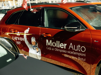 Olimpiskā vicečempione Elīna Ieva Bota svinīgi sagaidīta mājās Latvijā