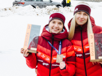 Latvijas juniori izcīna piecas medaļas FIL Junioru Pasaules kausa posmā Siguldā