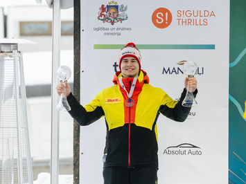 Latvijas juniori izcīna piecas medaļas FIL Junioru Pasaules kausa posmā Siguldā