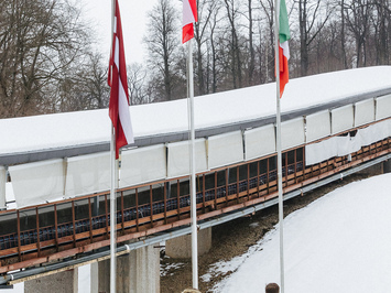 Latvijas juniori izcīna piecas medaļas FIL Junioru Pasaules kausa posmā Siguldā