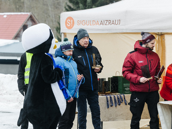 Latvijas juniori izcīna piecas medaļas FIL Junioru Pasaules kausa posmā Siguldā