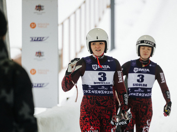 Latvijas juniori izcīna piecas medaļas FIL Junioru Pasaules kausa posmā Siguldā