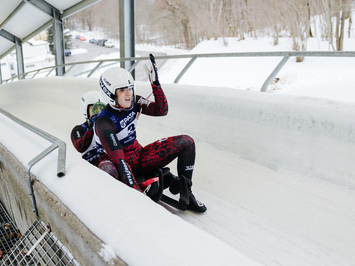 Latvijas juniori izcīna piecas medaļas FIL Junioru Pasaules kausa posmā Siguldā