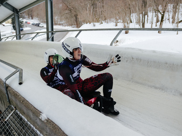 Latvijas juniori izcīna piecas medaļas FIL Junioru Pasaules kausa posmā Siguldā