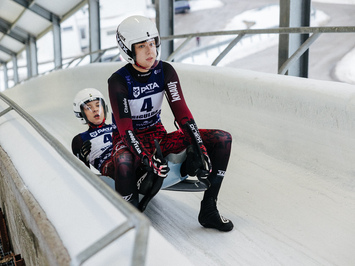 Latvijas juniori izcīna piecas medaļas FIL Junioru Pasaules kausa posmā Siguldā