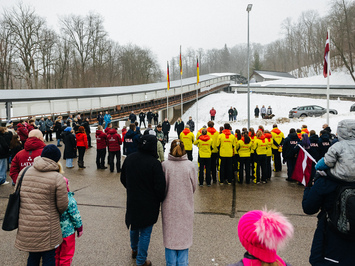 Latvijas juniori izcīna piecas medaļas FIL Junioru Pasaules kausa posmā Siguldā