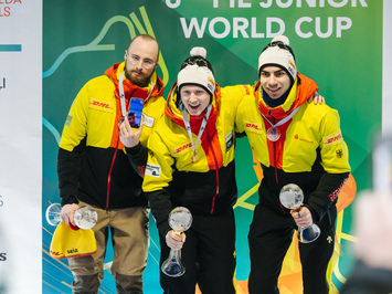 Latvijas juniori izcīna piecas medaļas FIL Junioru Pasaules kausa posmā Siguldā