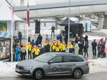 Latvijas juniori izcīna piecas medaļas FIL Junioru Pasaules kausa posmā Siguldā