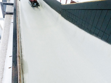 Latvijas juniori izcīna piecas medaļas FIL Junioru Pasaules kausa posmā Siguldā