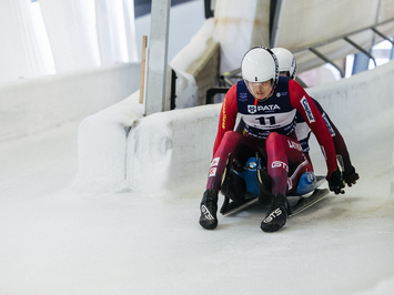 Latvijas juniori izcīna piecas medaļas FIL Junioru Pasaules kausa posmā Siguldā