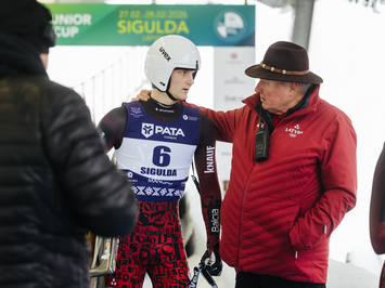 Latvijas juniori izcīna piecas medaļas FIL Junioru Pasaules kausa posmā Siguldā