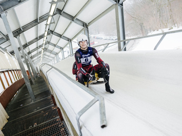 Latvijas juniori izcīna piecas medaļas FIL Junioru Pasaules kausa posmā Siguldā