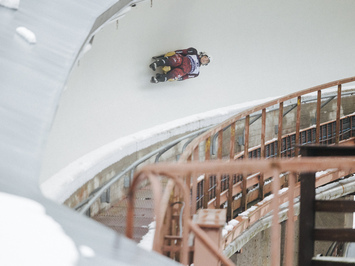 Latvijas juniori izcīna piecas medaļas FIL Junioru Pasaules kausa posmā Siguldā