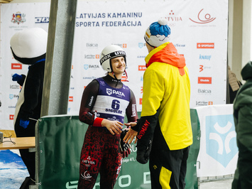 Latvijas juniori izcīna piecas medaļas FIL Junioru Pasaules kausa posmā Siguldā