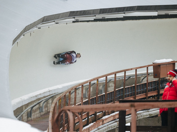 Latvijas juniori izcīna piecas medaļas FIL Junioru Pasaules kausa posmā Siguldā