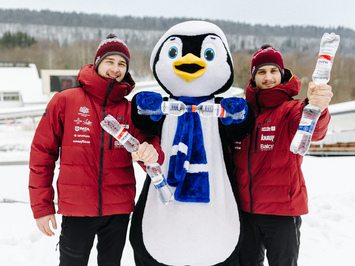 Latvijas juniori izcīna piecas medaļas FIL Junioru Pasaules kausa posmā Siguldā