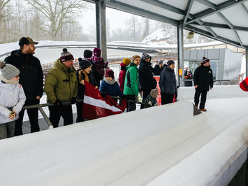 Latvijas juniori izcīna piecas medaļas FIL Junioru Pasaules kausa posmā Siguldā