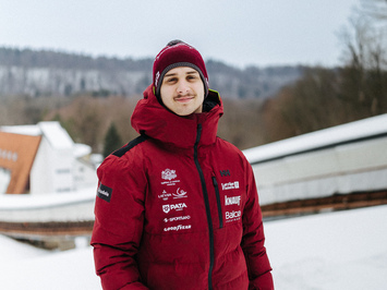 Latvijas juniori izcīna piecas medaļas FIL Junioru Pasaules kausa posmā Siguldā