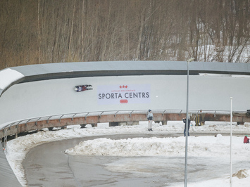 Latvijas juniori izcīna piecas medaļas FIL Junioru Pasaules kausa posmā Siguldā