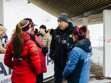 Latvijas juniori izcīna piecas medaļas FIL Junioru Pasaules kausa posmā Siguldā