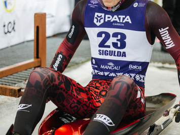 Latvijas juniori izcīna piecas medaļas FIL Junioru Pasaules kausa posmā Siguldā