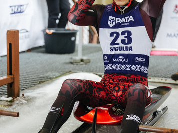 Latvijas juniori izcīna piecas medaļas FIL Junioru Pasaules kausa posmā Siguldā