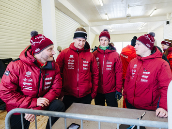 Latvijas juniori izcīna piecas medaļas FIL Junioru Pasaules kausa posmā Siguldā