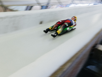 Latvijas juniori izcīna piecas medaļas FIL Junioru Pasaules kausa posmā Siguldā