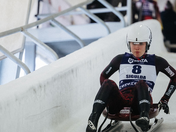 Latvijas juniori izcīna piecas medaļas FIL Junioru Pasaules kausa posmā Siguldā