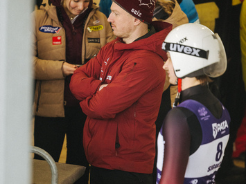 Latvijas juniori izcīna piecas medaļas FIL Junioru Pasaules kausa posmā Siguldā