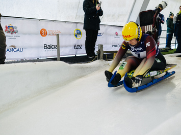 Latvijas juniori izcīna piecas medaļas FIL Junioru Pasaules kausa posmā Siguldā