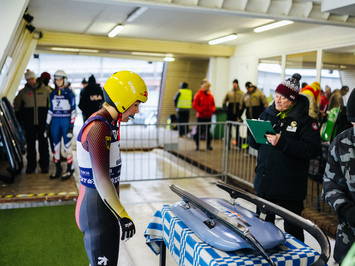 Latvijas juniori izcīna piecas medaļas FIL Junioru Pasaules kausa posmā Siguldā