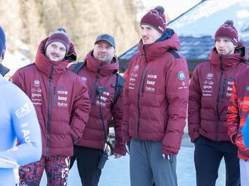 LATVIJAS KAMANIŅU BRAUCĒJIEM BRONZA SANKTMORICĀ – SEZONAS PRIEKŠPĒDĒJAJĀ PASAULES KAUSA POSMĀ SADALĪTI SVARĪGI PUNKTI