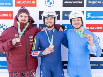 LATVIJAS KAMANIŅU BRAUCĒJIEM BRONZA SANKTMORICĀ – SEZONAS PRIEKŠPĒDĒJAJĀ PASAULES KAUSA POSMĀ SADALĪTI SVARĪGI PUNKTI