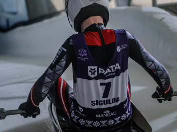 Siguldā noskaidroti Latvijas čempioni kamaniņu sportā 2026