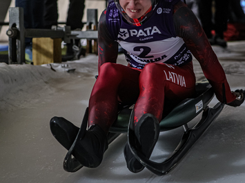 Siguldā noskaidroti Latvijas čempioni kamaniņu sportā 2026