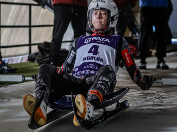 Siguldā noskaidroti Latvijas čempioni kamaniņu sportā 2026