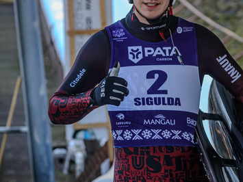 Siguldā noskaidroti Latvijas čempioni kamaniņu sportā 2026