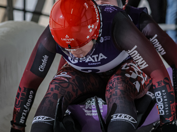 Siguldā noskaidroti Latvijas čempioni kamaniņu sportā 2026