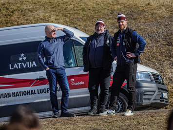 Siguldā noskaidroti Latvijas čempioni kamaniņu sportā 2026