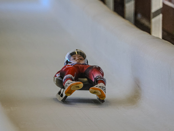 Siguldā noskaidroti Latvijas čempioni kamaniņu sportā 2026