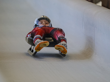 Siguldā noskaidroti Latvijas čempioni kamaniņu sportā 2026