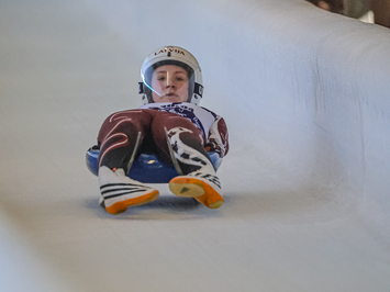 Siguldā noskaidroti Latvijas čempioni kamaniņu sportā 2026