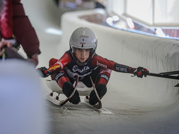 Siguldā noskaidroti Latvijas čempioni kamaniņu sportā 2026